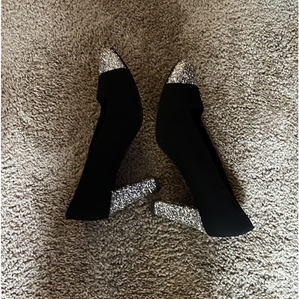 Dress shoes